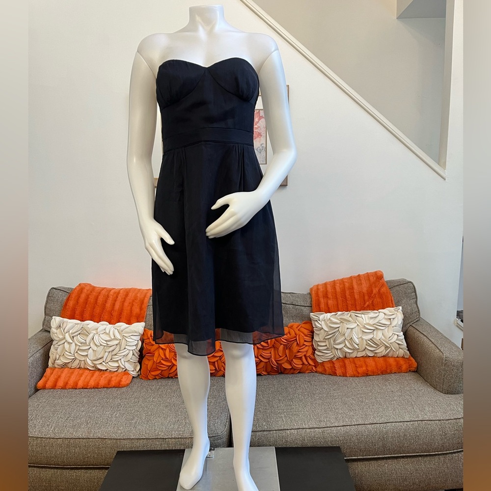 ❣️🆕 J. Crew 100% Silk Cyndee Special Occasion & Parties Strapless Dress❣️ - Picture 3 of 10